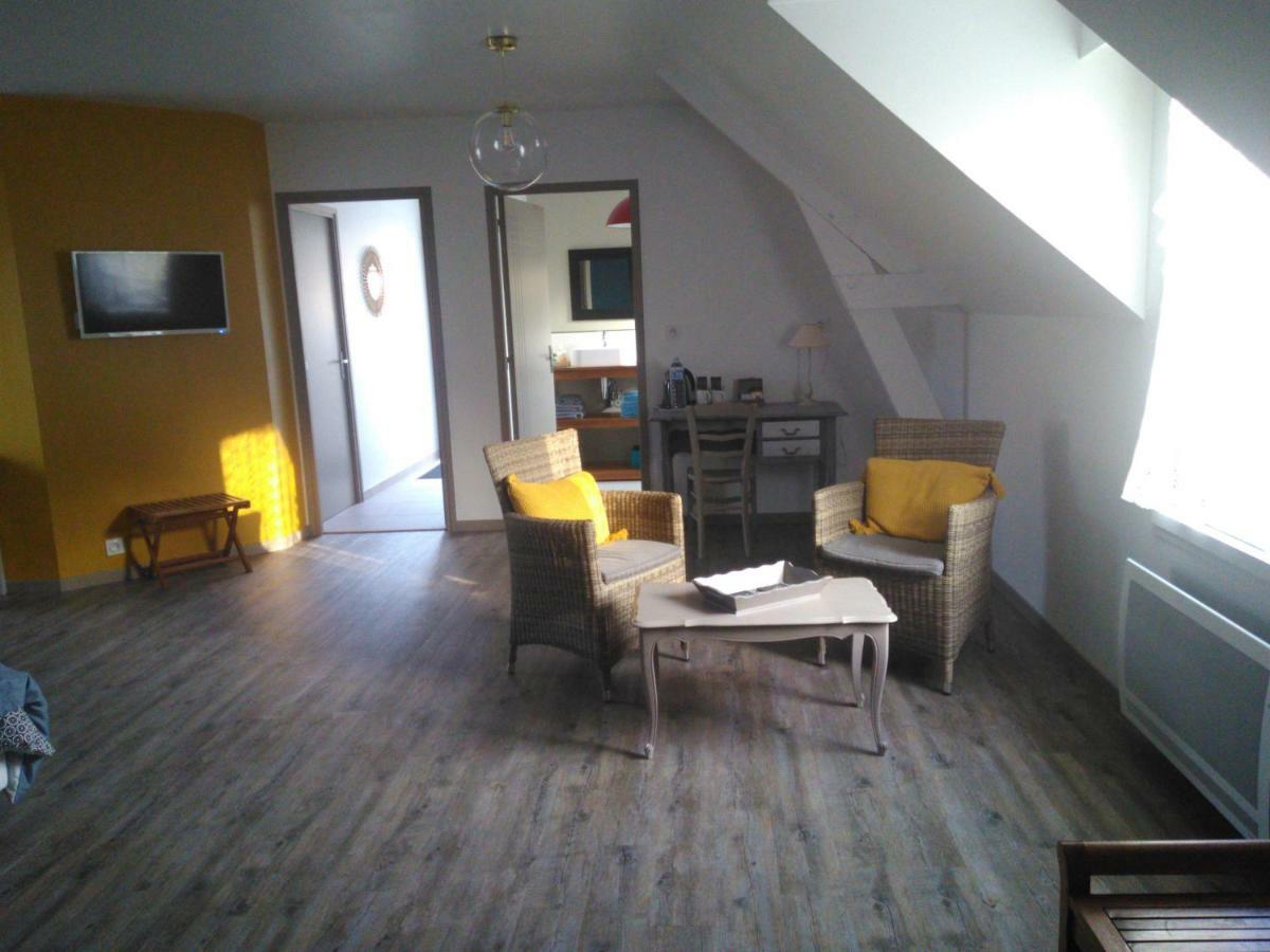 Les Muscaris Bed & Breakfast Le Minihic-sur-Rance Dış mekan fotoğraf